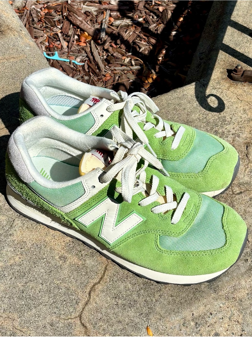 Men’s New Balance 574 chive 10